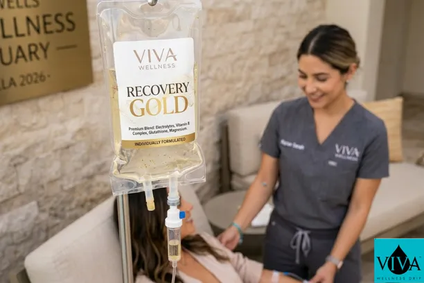 A Viva Wellness professional administering a mobile iv drips near me service in a luxury Indian Wells suite.